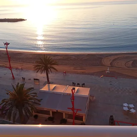 Piso En Primera Linea De Playa