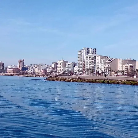 Piso En Primera Linea De Playa *